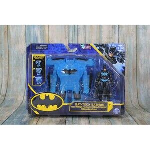 DC Comics BAT-TECH Batman Figure Deluxe Caped Crusader Tech Armor 1st Edition